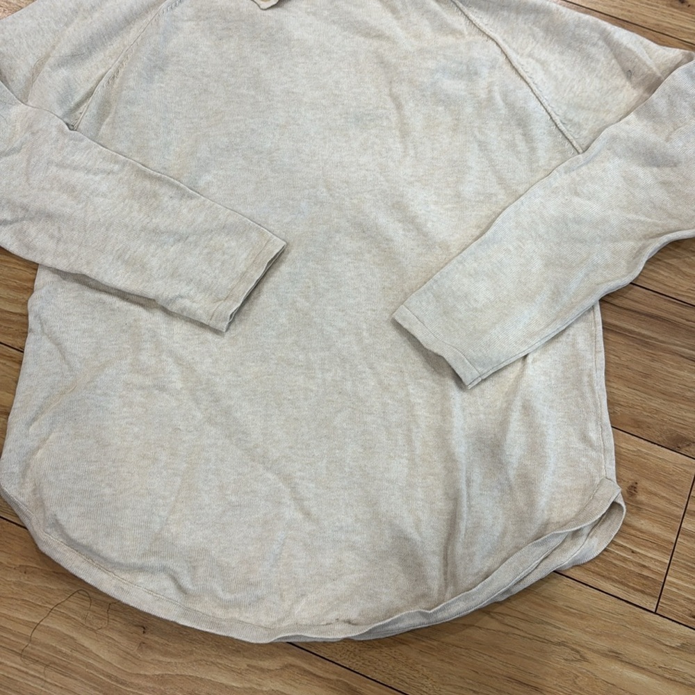Off White Sweater - Picture 4 of 4